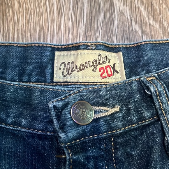 Denim Shorts ♻️👖 - Picture 7 of 9